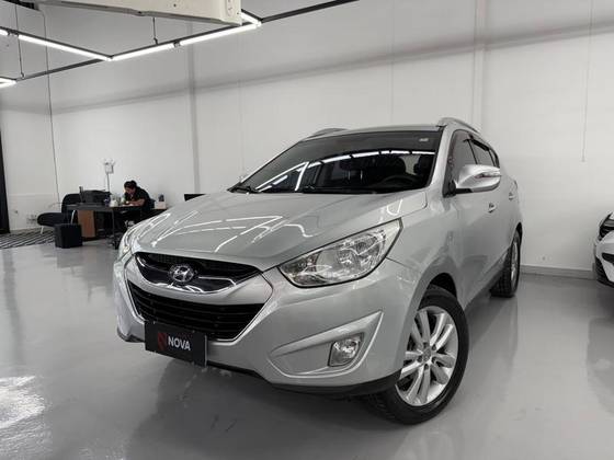 HYUNDAI IX35 2.0 MPFI GLS 4X2 16V GASOLINA 4P AUTOMÁTICO HYUNDAI IX35 2.0 MPFI GLS 4X2 16V GASOLINA 4P AUTOMÁTICO